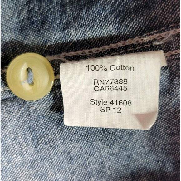 J.Crew Short Sleeve Chambray Button Up Shirt Womans Medium / Blue /Lightweight - Picture 5 of 7